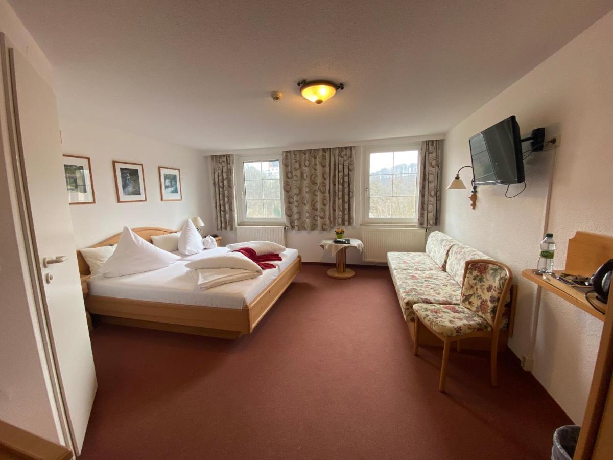 Muldenschlosschen Hotell Lunzenau Exteriör bild