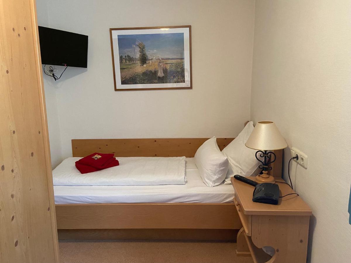 Muldenschlosschen Hotell Lunzenau Exteriör bild